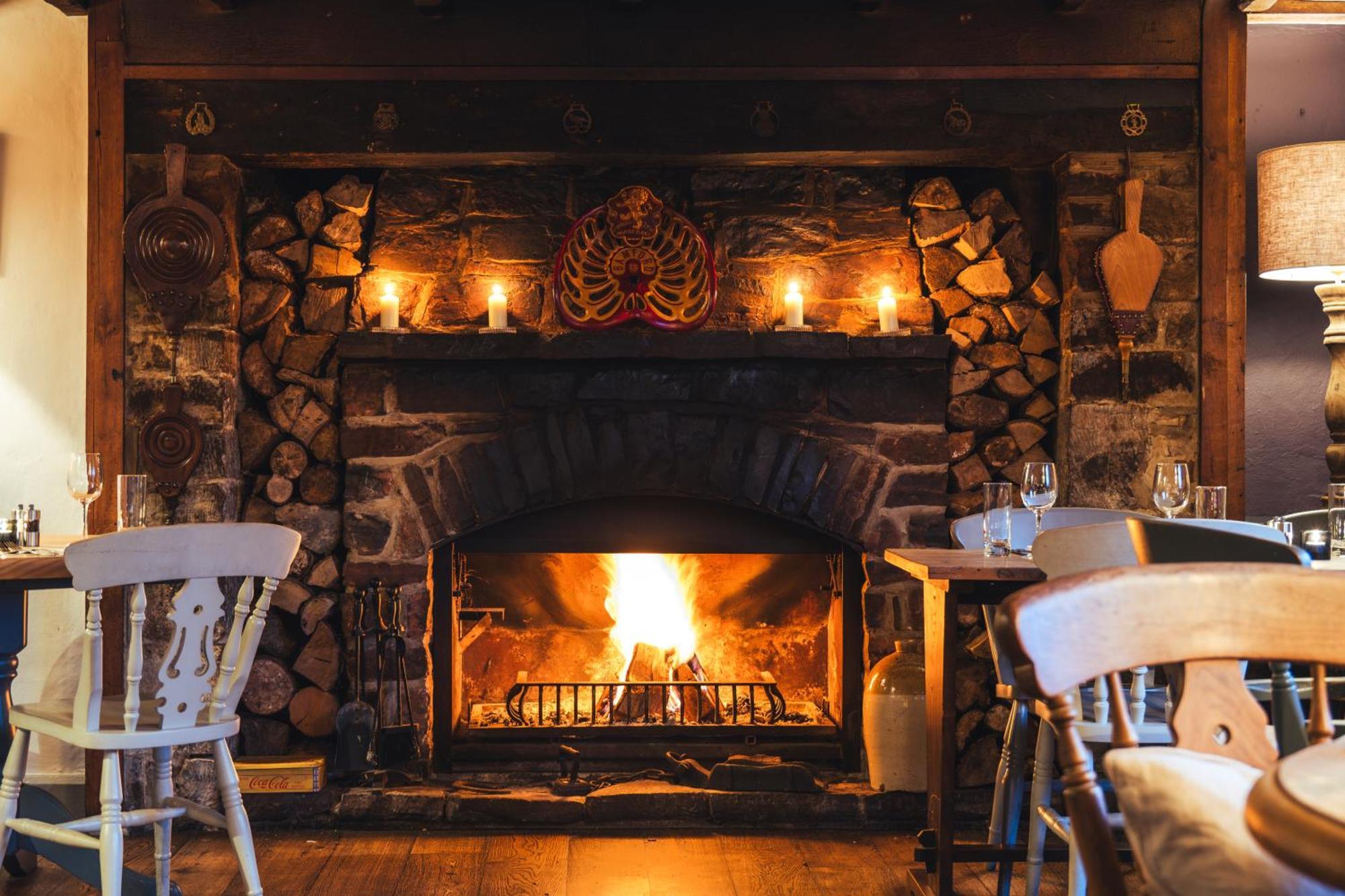 The Tytherleigh Arms Аксминстер Экстерьер фото