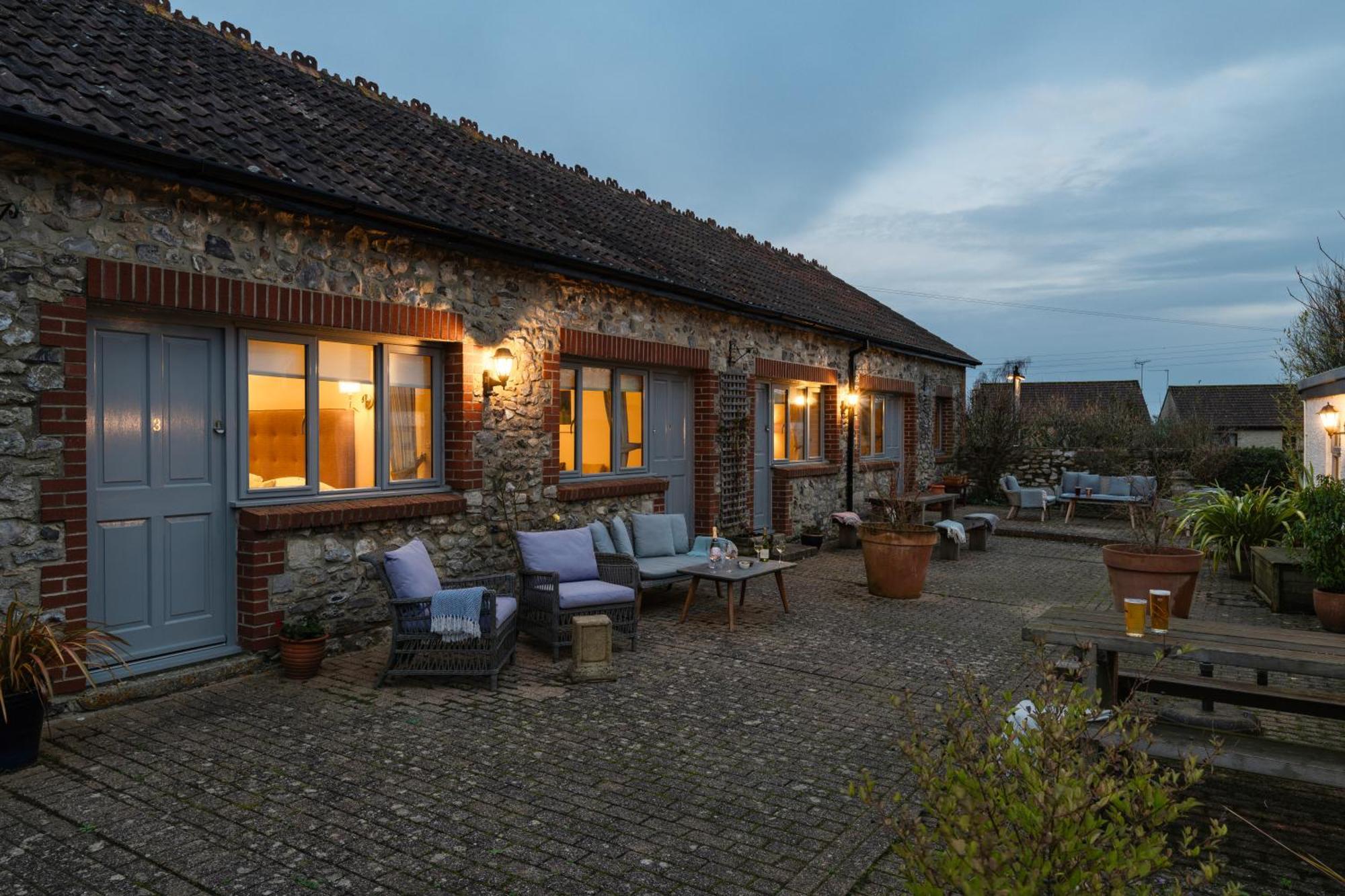 The Tytherleigh Arms Аксминстер Экстерьер фото