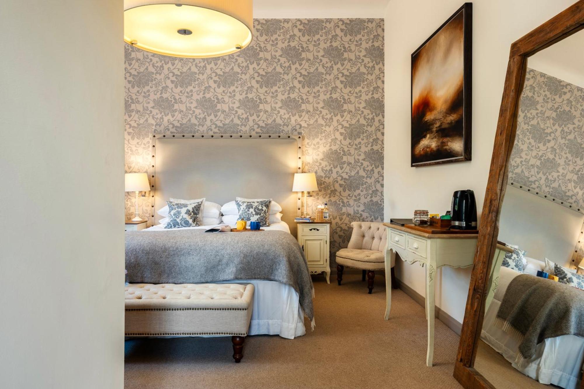 The Tytherleigh Arms Аксминстер Экстерьер фото