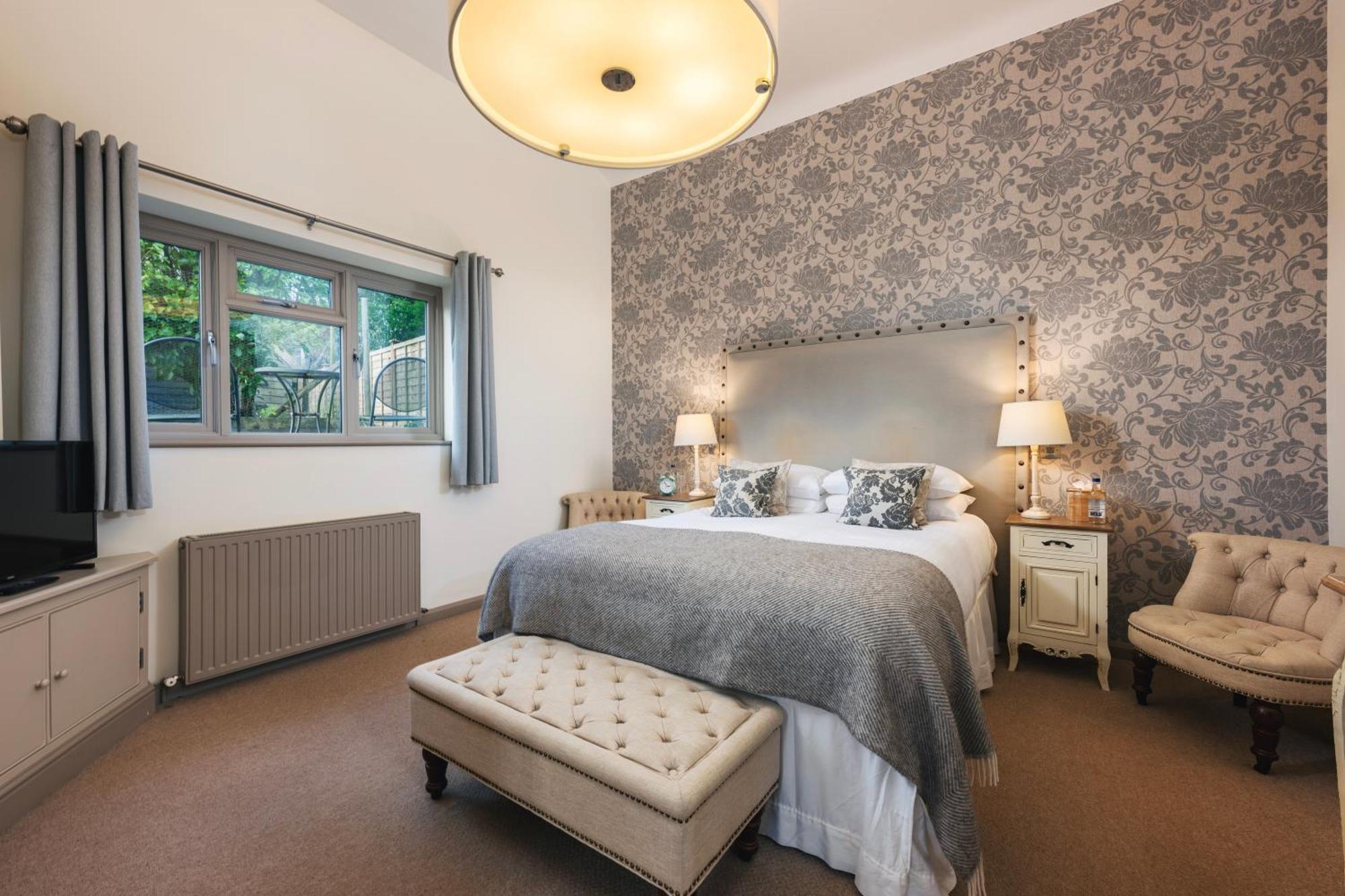 The Tytherleigh Arms Аксминстер Экстерьер фото